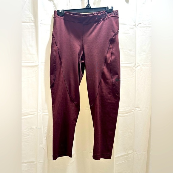 Nike Pants - Nike Pro Woman’s Pants
